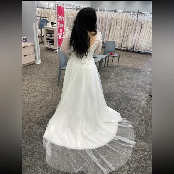 chinese dress ladies David's Bridal Off-the-Shoulder Billow Sleeve Wedding Dress, Women's Size  0, Soft White at Amazon Women's Clothing store main image 0